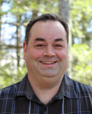 Portrait photo of Brian Baker